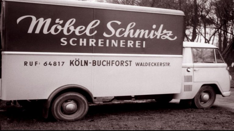 Lieferwagen Möbel Schmitz